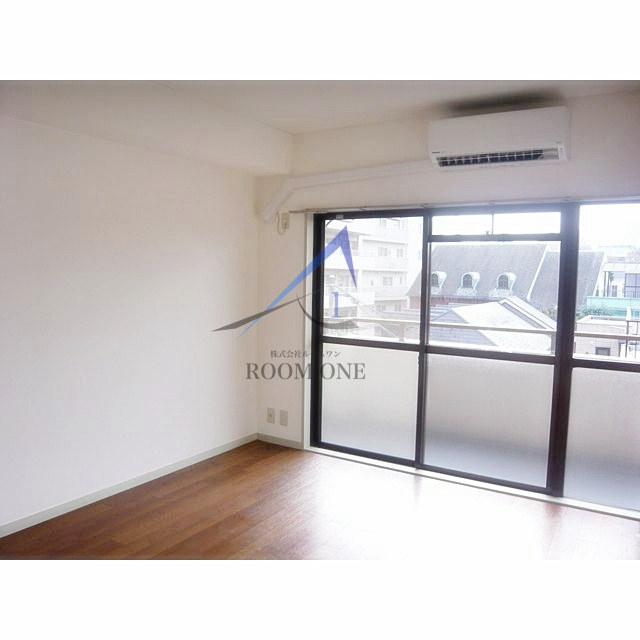 プラージュ高田馬場の居間・リビング|洋室のお部屋です。