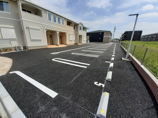 レゼール　Ⅰの駐車場|駐車場