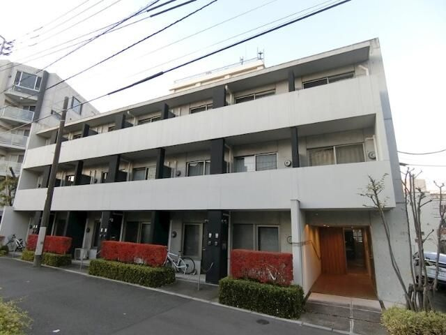 リーフコートの外観