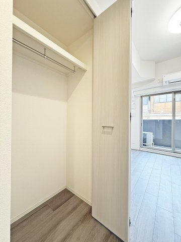 プレサンス名古屋ルーカス の収納