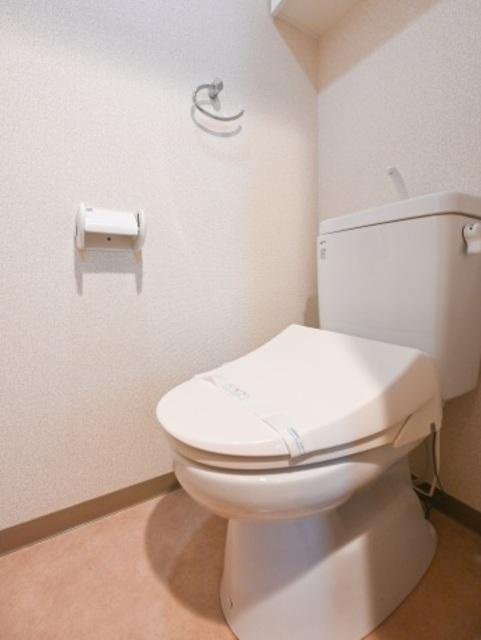 スカイコートヌーベル中村橋のトイレ