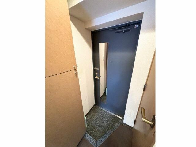 トーシンフェニックス八丁堀の玄関
