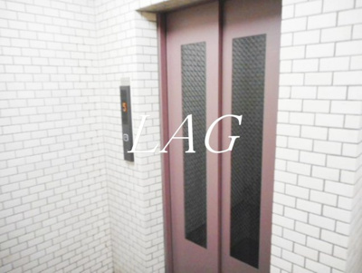 【その他】 | セントヒルズ三軒茶屋 | エレベーターです。