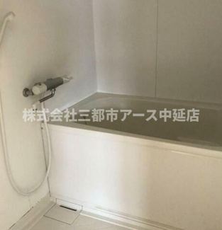 【浴室】 | メゾン高橋 | メゾン高橋　は三都市アース中延店へお任せください！　ご内覧可能なお部屋は物件現地お待ち合わせご案内可能です！