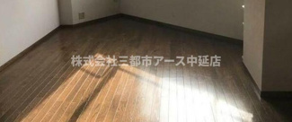 【居間・リビング】 | メゾン高橋 | メゾン高橋　は三都市アース中延店へお任せください！　ご内覧可能なお部屋は物件現地お待ち合わせご案内可能です！