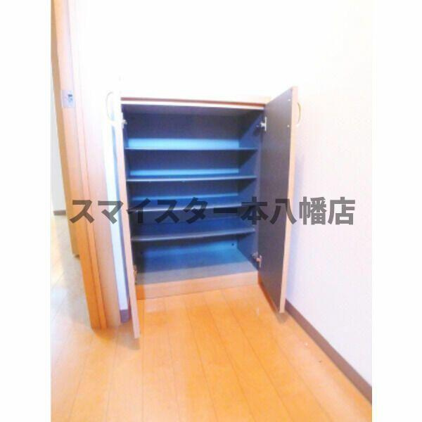 シモンズⅡの玄関