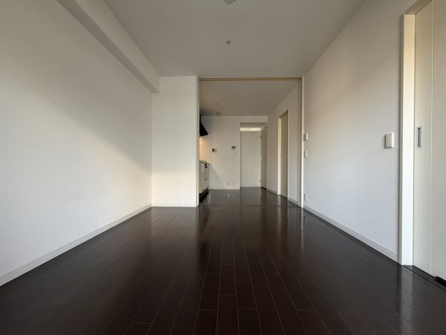URBAN FLATS中之島の居間・リビング