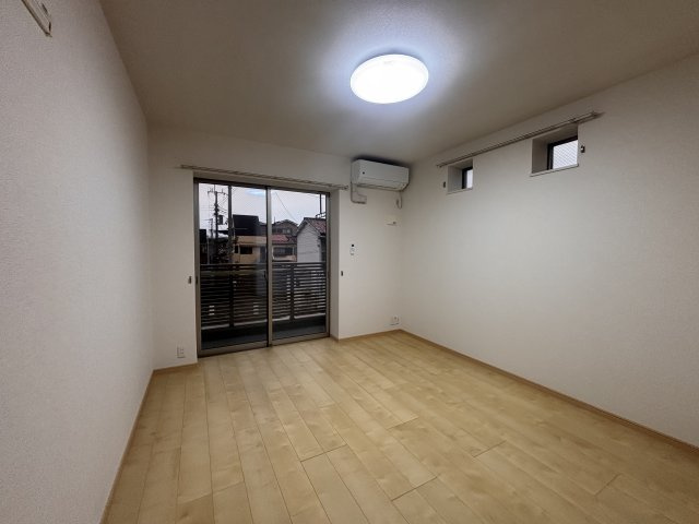 【洋室】 | サンプラザ忠岡