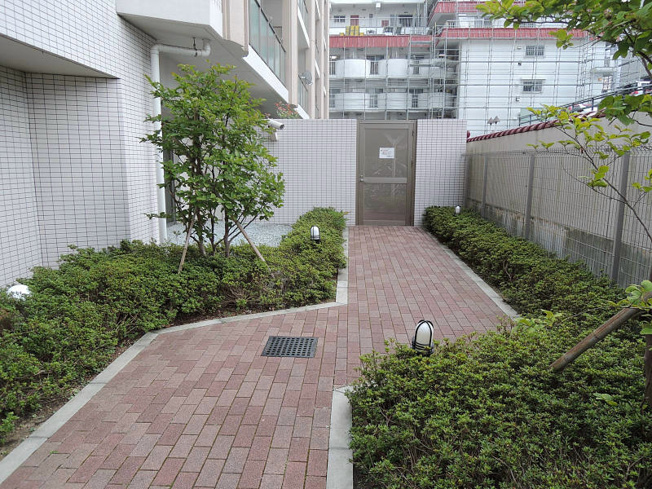 【エントランス】ノーブルプレイス北四番丁
