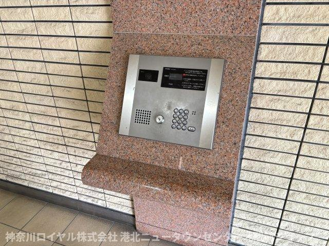 【TVモニター付きインターフォン】