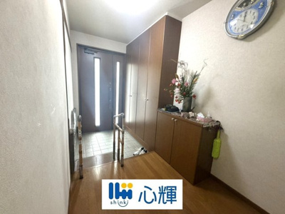 【玄関】 | 久留米市諏訪野町（オール電化・2世帯住宅）