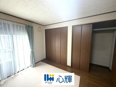 【洋室】 | 久留米市諏訪野町（オール電化・2世帯住宅）
