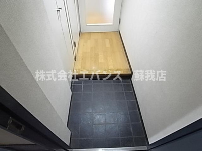 【玄関】 | ワコーレ本千葉