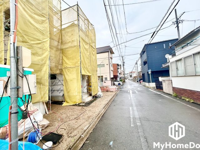 北区生駒町の前面道路含む現地写真