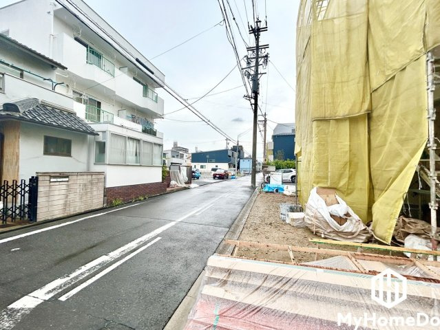 北区生駒町の前面道路含む現地写真
