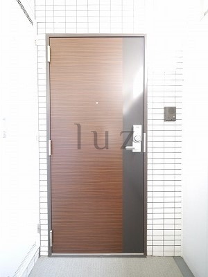 アンソレイユエスの玄関