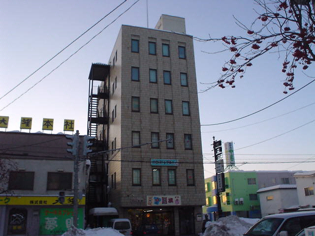 シーダーハイツの外観