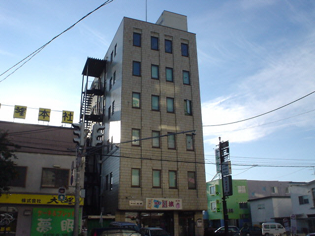 シーダーハイツの外観