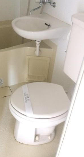 いづみハイツ市ヶ谷のトイレ