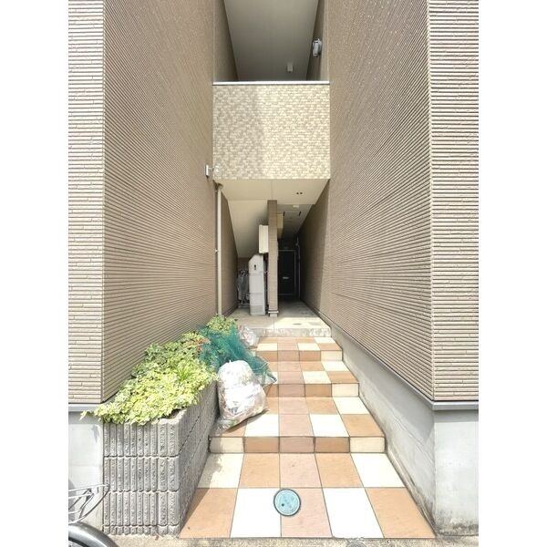 Glanz　名古屋市賃貸　仲介手数料無料のエントランス