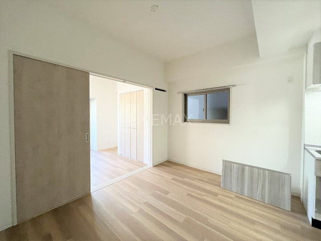 【居間・リビング】リップルズ