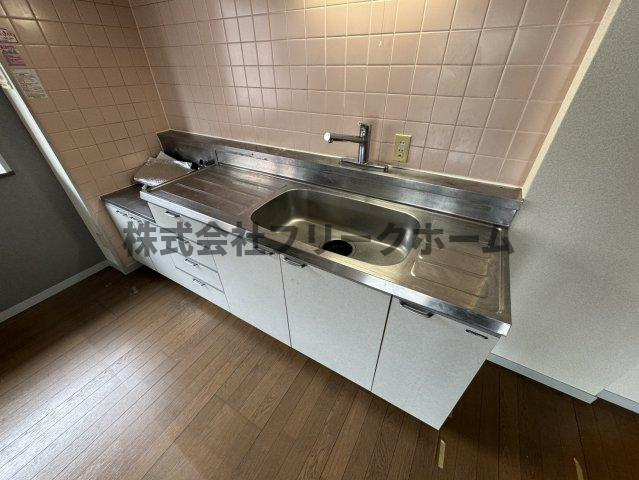 プレミールニイヤのキッチン