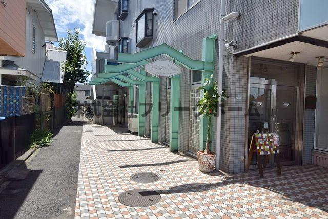 プレミールニイヤのエントランス