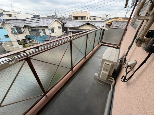 菱屋西２丁目最上階３階ワンフロアのバルコニー