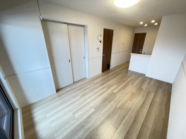 【居間・リビング】