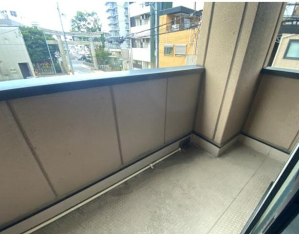 ULTYPUREのバルコニー