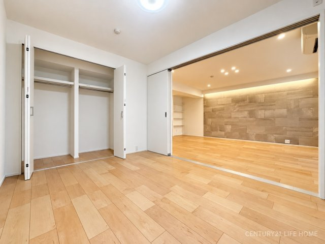 【洋室】 | 新本牧壱番館 | 使い勝手のいい洋室です
