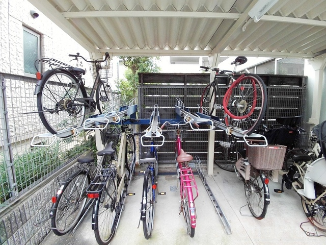 プラスワン芦屋のその他共用部分|駐輪場