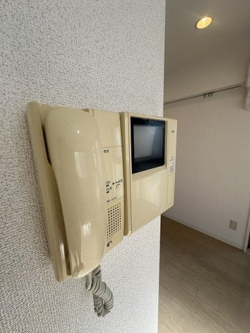 【セキュリティ】 | レスペランス | ※参考写真※防犯対策に有効なカメラ付きインターホン！突然の来客にもバッチリ対応できちゃいます☆