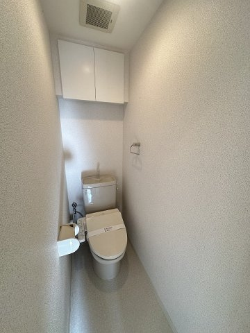 【トイレ】 | レスペランス | ※参考写真※トイレは温水洗浄便座付き♪人気のバストイレ別です♪トイレが独立していると使いやすいですよね☆
