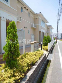 【エントランス】 | ポルテ・ボヌール　刈谷市小山町