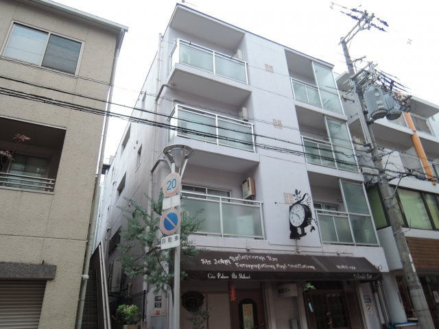 二宮マンションの外観