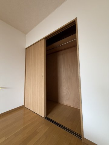 【収納】 | ロイヤルパインズ