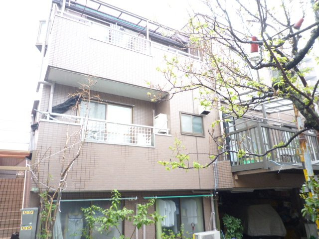 サニー米山の外観