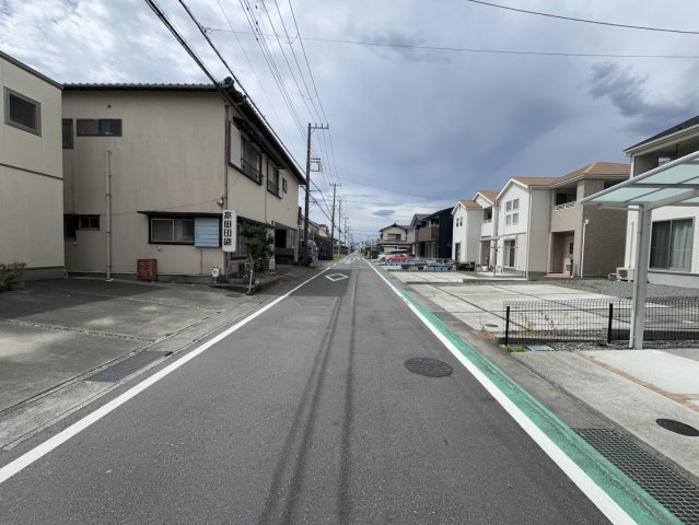 【前面道路含む現地写真】 | 富士市五貫島　中古戸建