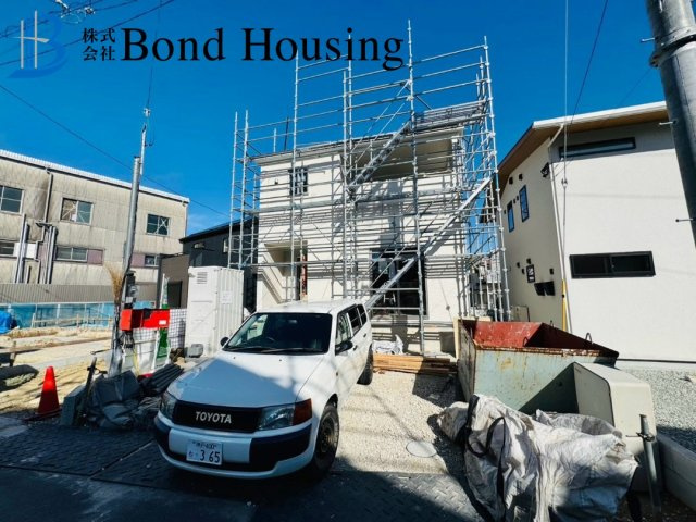 江井島小学校徒歩5分　大久保町江井島第4　新築2区画　1号棟の前面道路含む現地写真