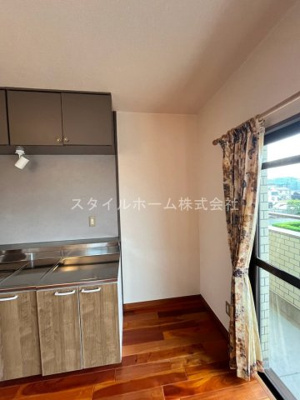 【その他】 | ユトリロ上地町