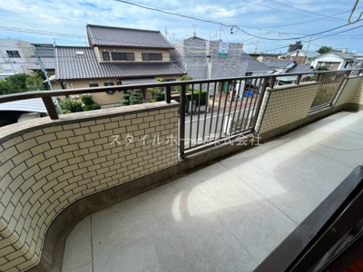 【バルコニー】 | ユトリロ上地町