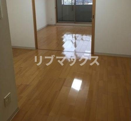 【居間・リビング】サンハイム鶴見