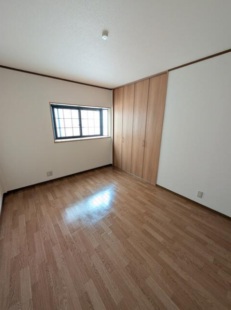 友井三丁目　中古戸建の洋室