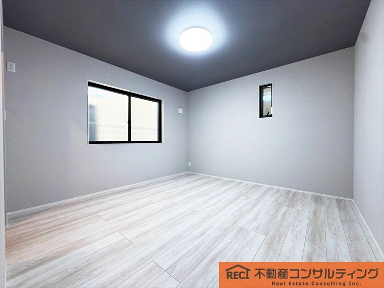 神戸市灘区篠原本町1丁目　C号地　新築戸建の子供部屋