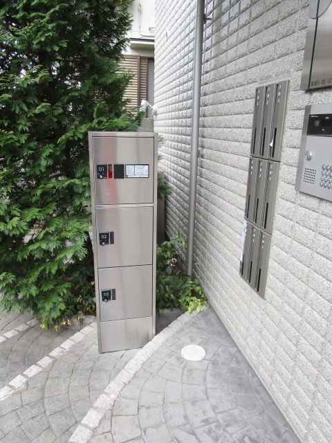 リトルフォレスト経堂のその他共用部分|宅配ＢＯＸあり