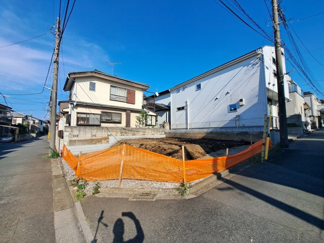 【外観】 | 新座市片山3丁目　建築条件付売地　全1区画　(保谷店) | 徒歩10分圏内に公園が点在した緑豊かな住宅地。