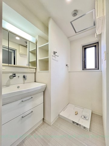 La　casa　alba　dueの洗面所