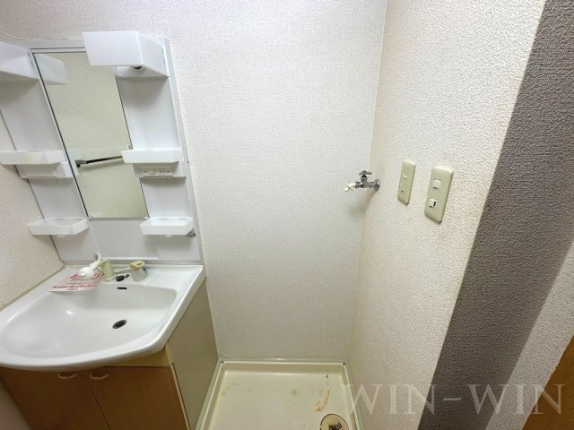 サンライズ忠興の独立洗面台