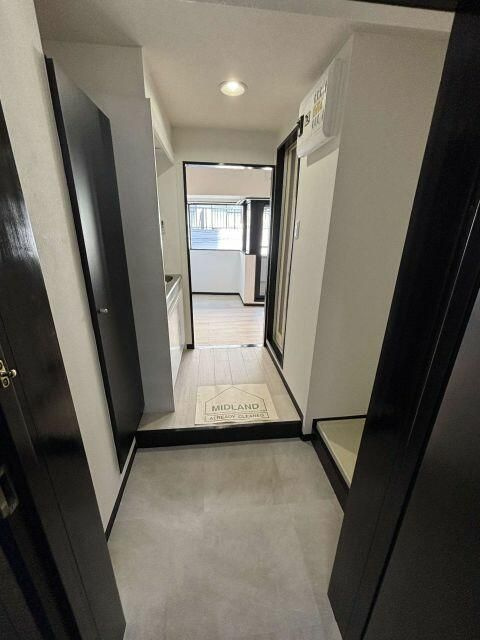 カーサ中井の玄関